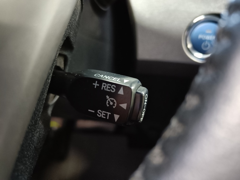 Toyota Prius vaihtoauto