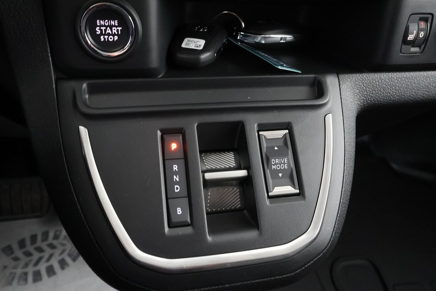 Peugeot e-Expert vaihtoauto