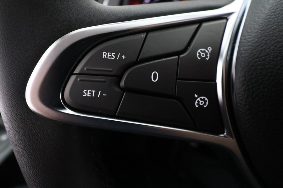 Nissan Primastar vaihtoauto