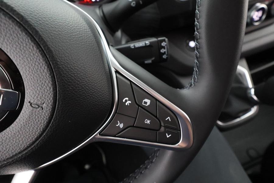 Nissan Primastar vaihtoauto