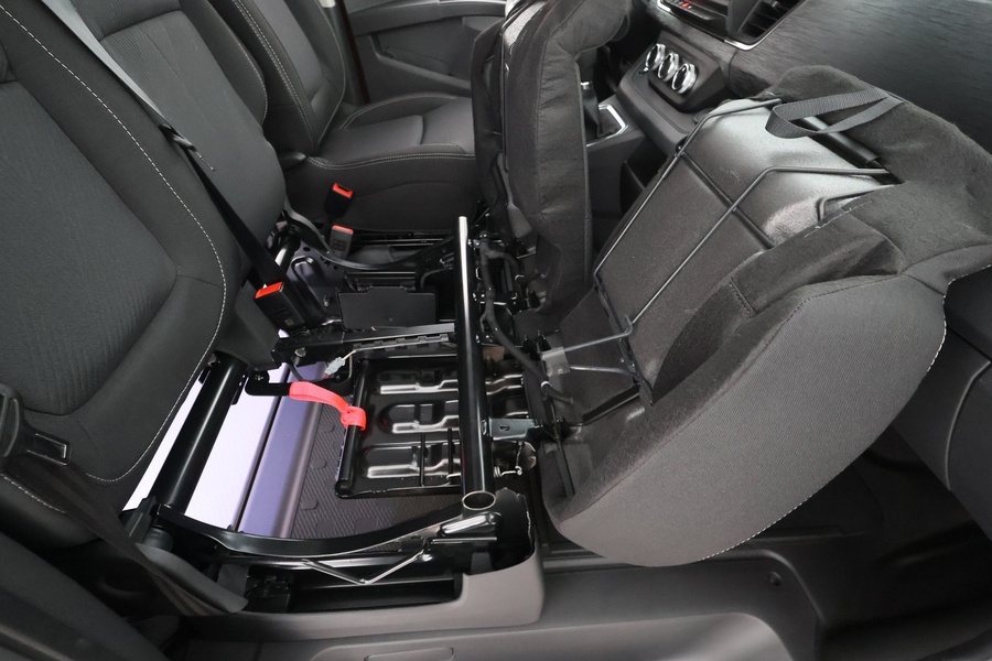 Nissan Primastar vaihtoauto