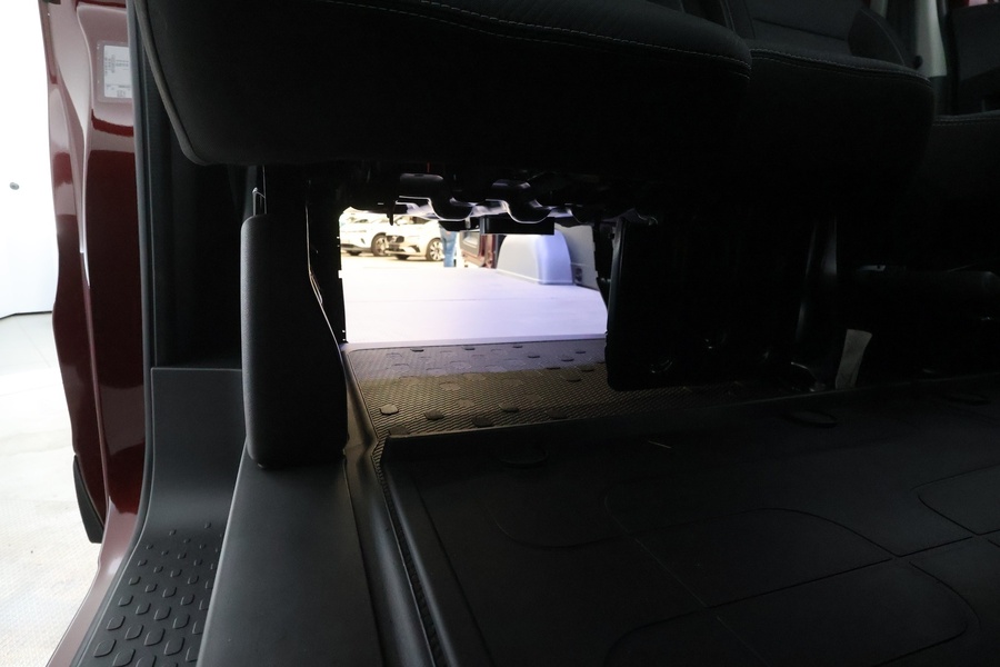 Nissan Primastar vaihtoauto