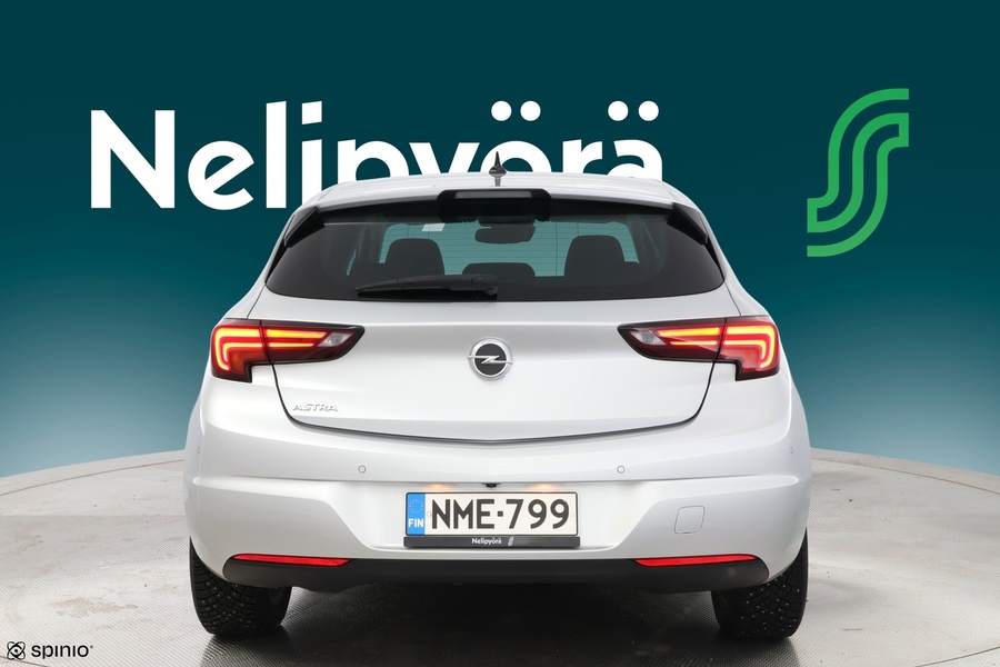 Opel Astra vaihtoauto