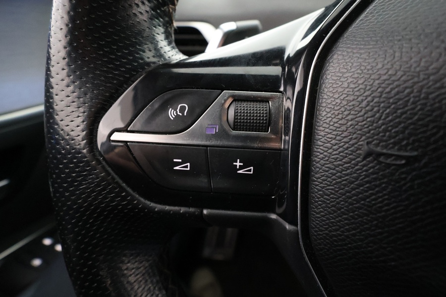 Peugeot 5008 vaihtoauto