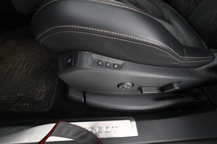 Peugeot 5008 vaihtoauto