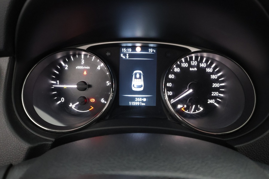 Nissan X-Trail vaihtoauto