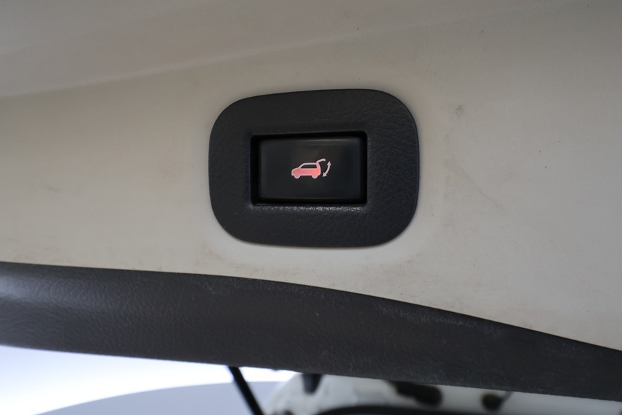 Nissan X-Trail vaihtoauto