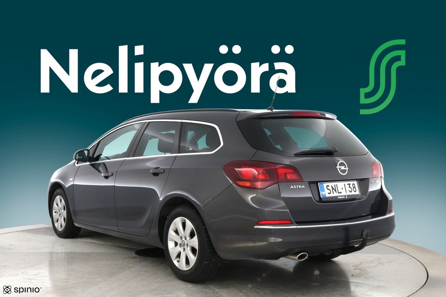 Opel Astra vaihtoauto