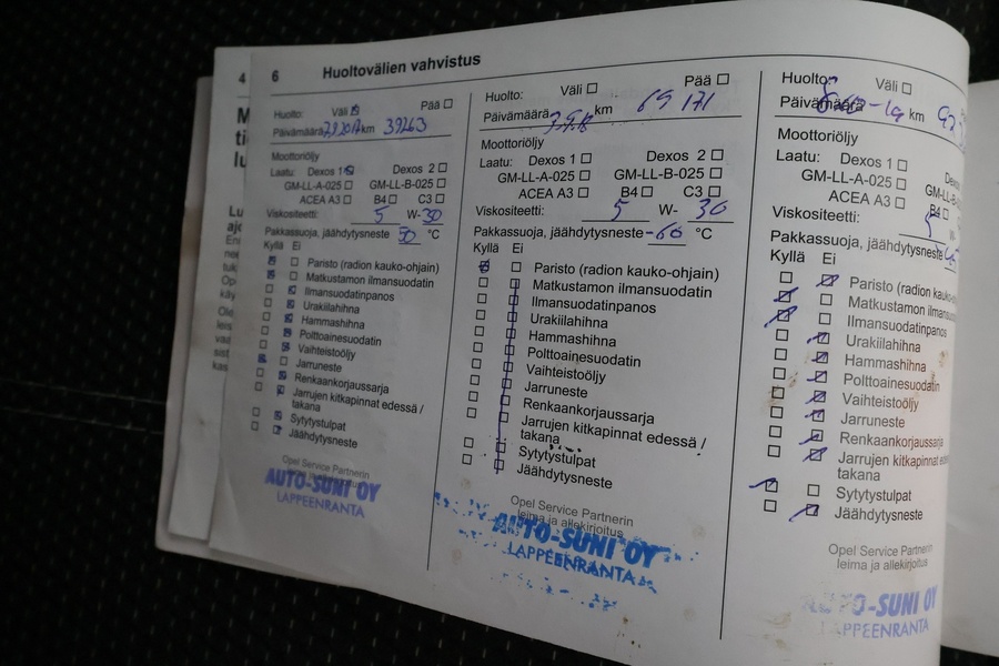 Opel Astra vaihtoauto