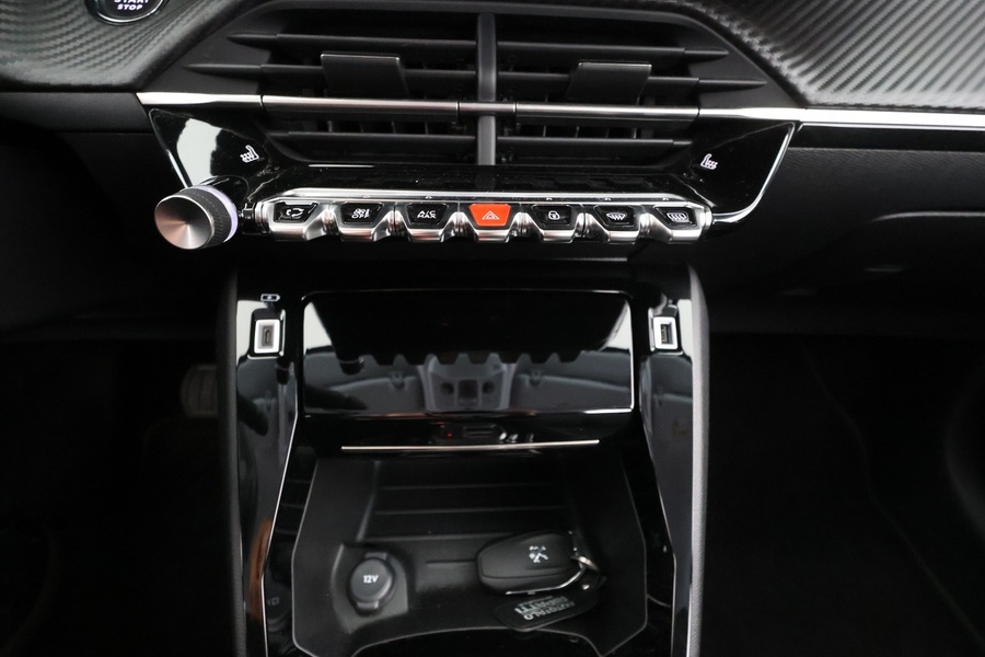 Peugeot e-208 vaihtoauto