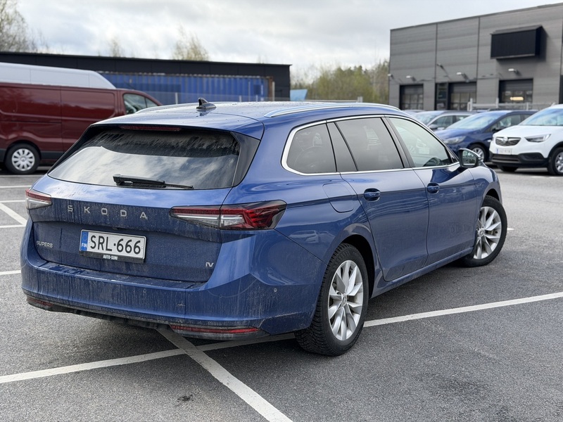 Skoda Superb vaihtoauto