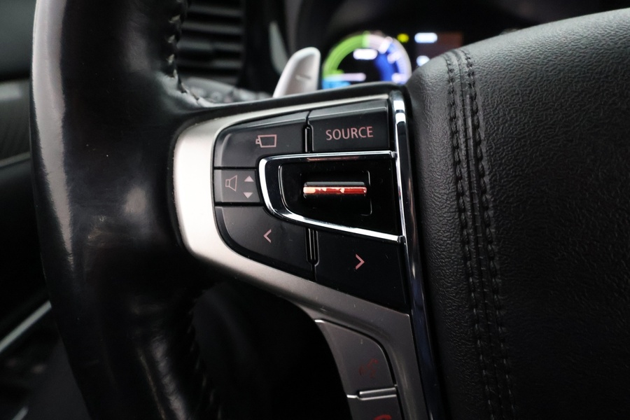 Mitsubishi Outlander PHEV vaihtoauto