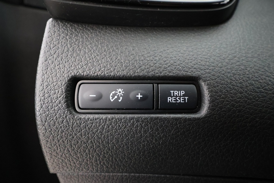 Nissan X-Trail vaihtoauto