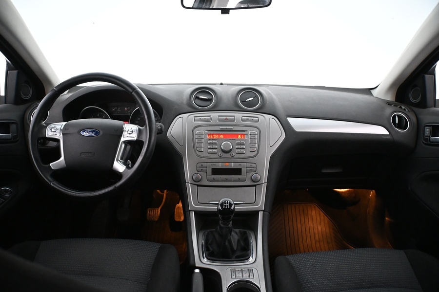 Ford Mondeo vaihtoauto