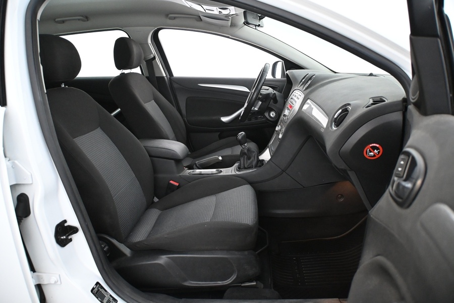 Ford Mondeo vaihtoauto