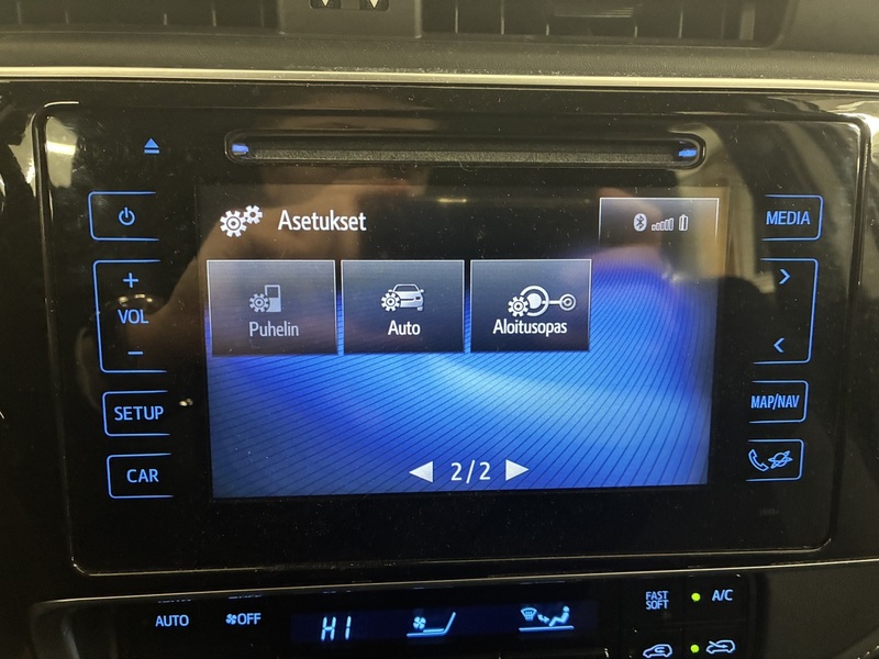 Toyota Auris vaihtoauto