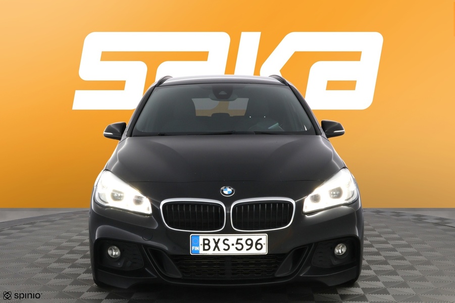 BMW 220 vaihtoauto