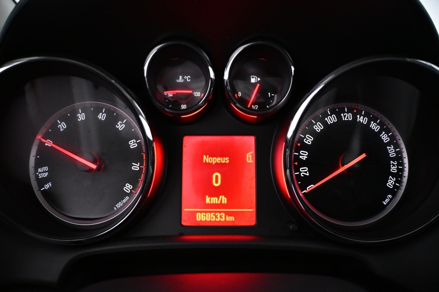 Opel Astra vaihtoauto