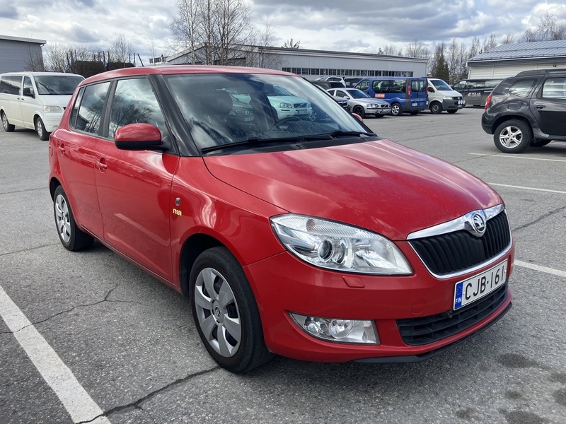Skoda Fabia vaihtoauto