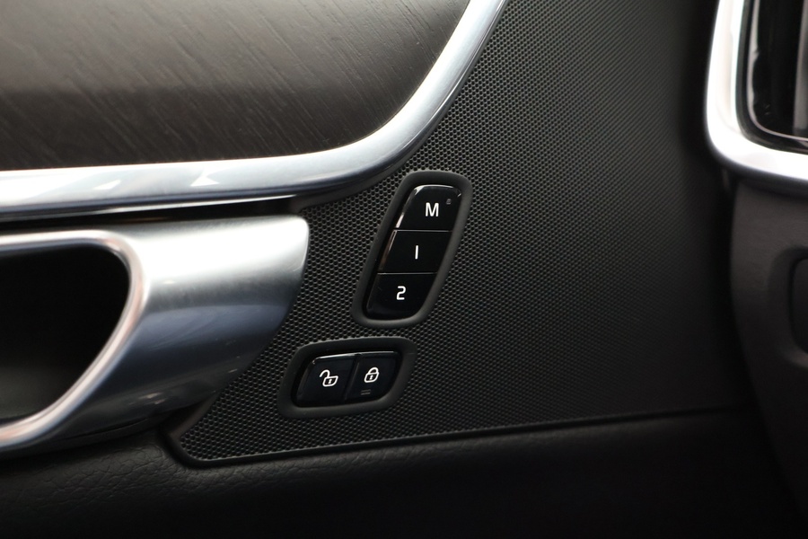 Volvo V90 Cross Country vaihtoauto