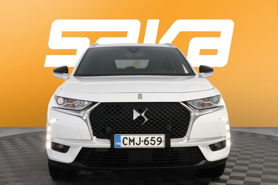 DS 7 vaihtoauto