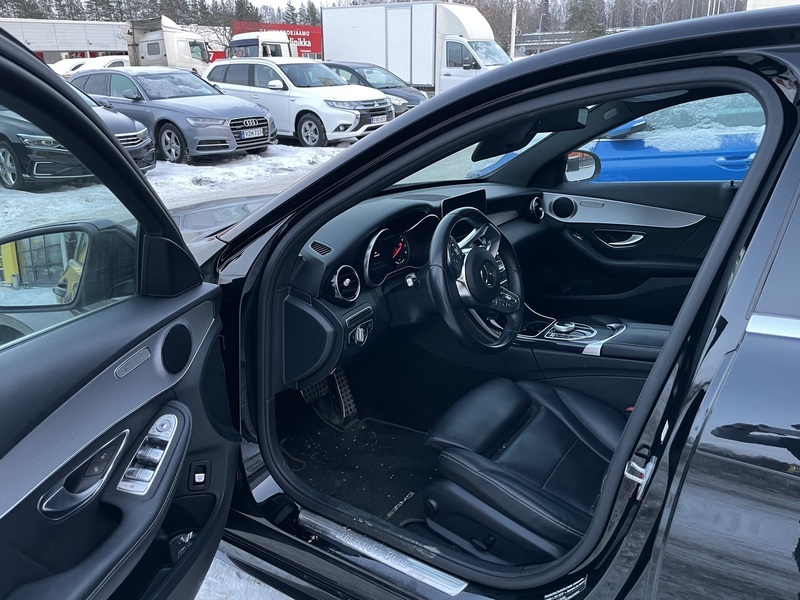 Mercedes-Benz C vaihtoauto
