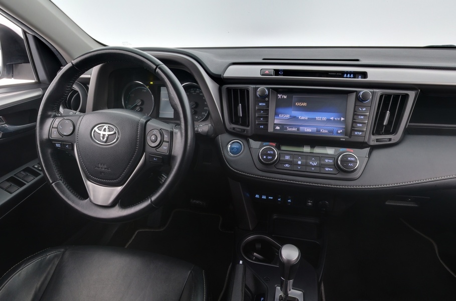 Toyota RAV4 vaihtoauto