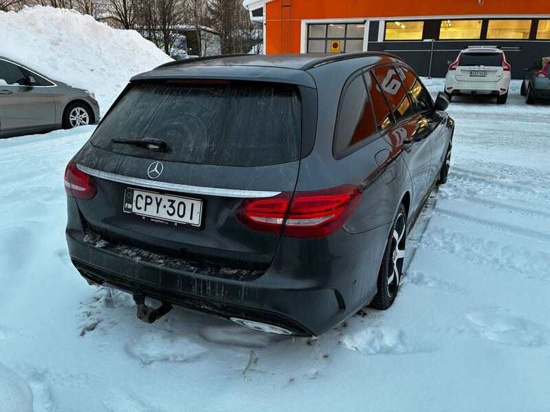 Mercedes-Benz C vaihtoauto