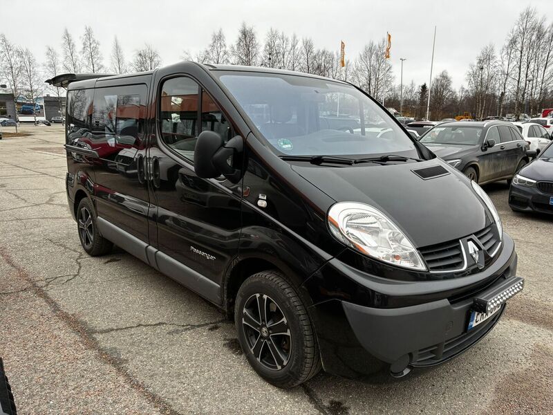 Renault Trafic vaihtoauto