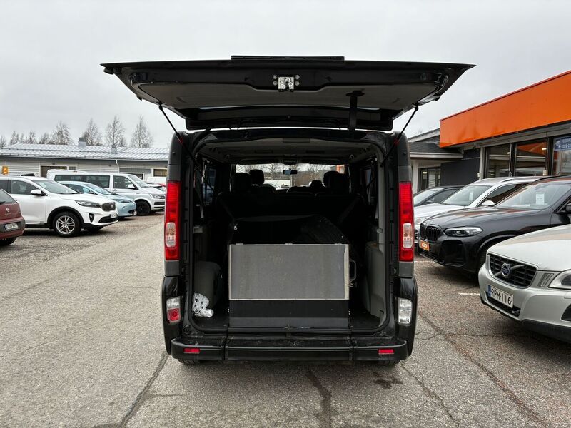 Renault Trafic vaihtoauto