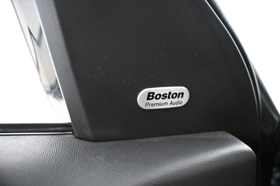 Chrysler 300C vaihtoauto