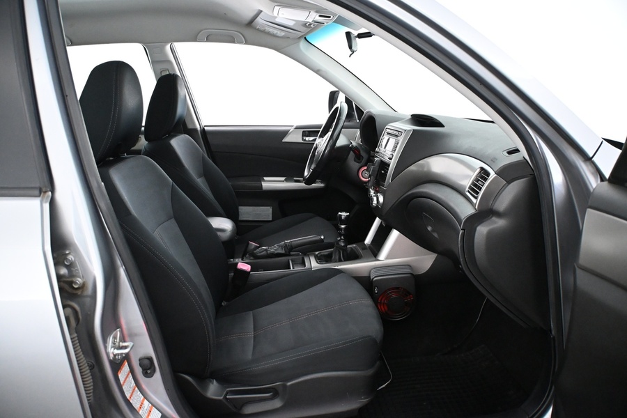 Subaru Forester vaihtoauto