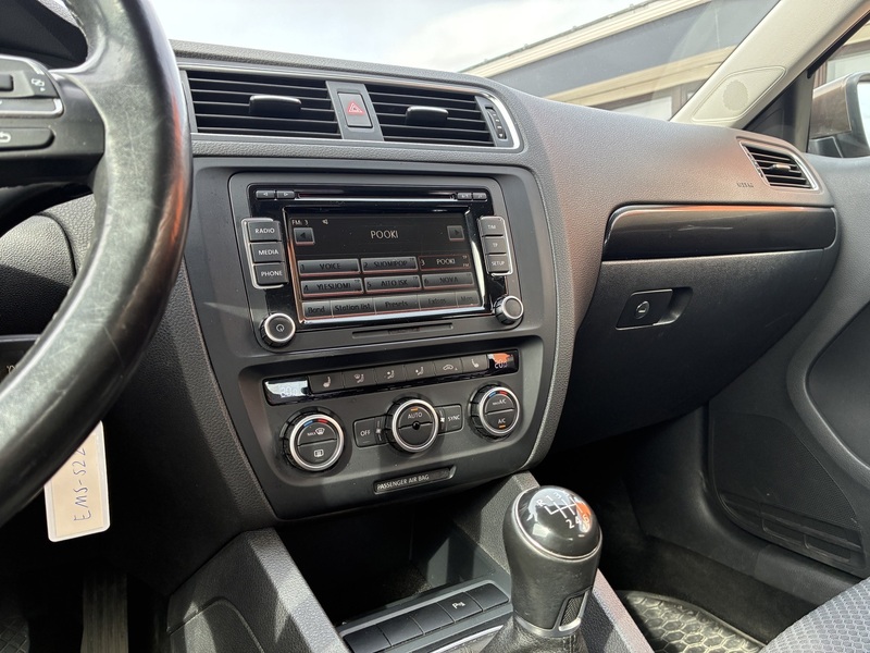Volkswagen Jetta vaihtoauto