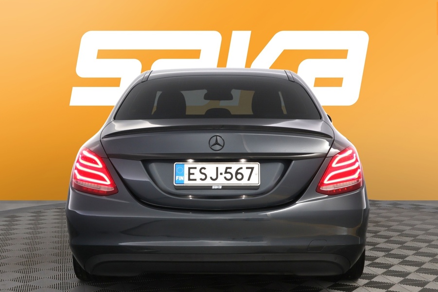 Mercedes-Benz C vaihtoauto