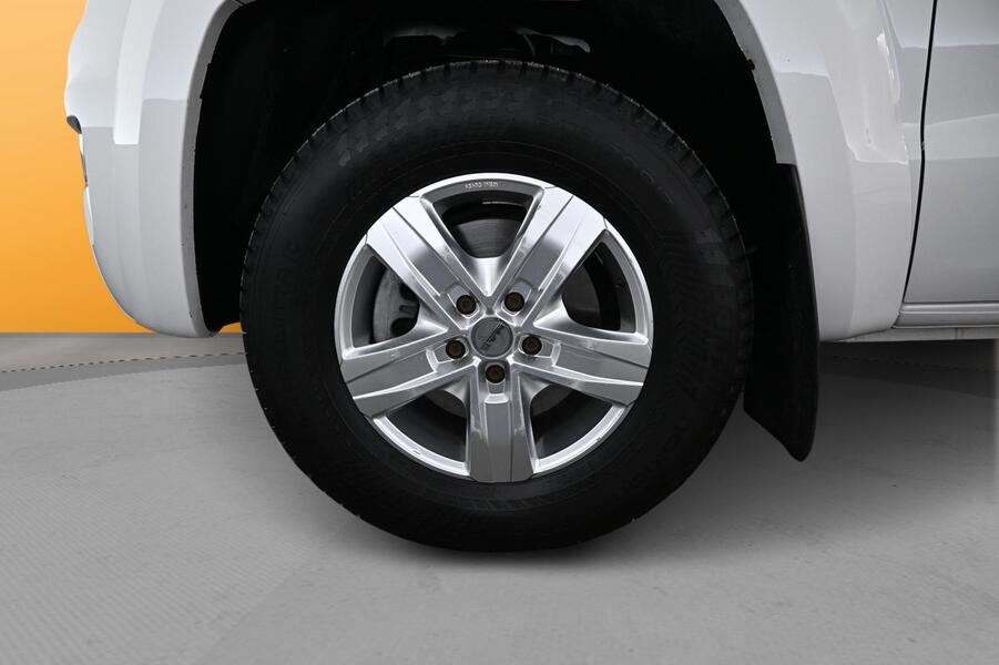 Volkswagen Amarok vaihtoauto