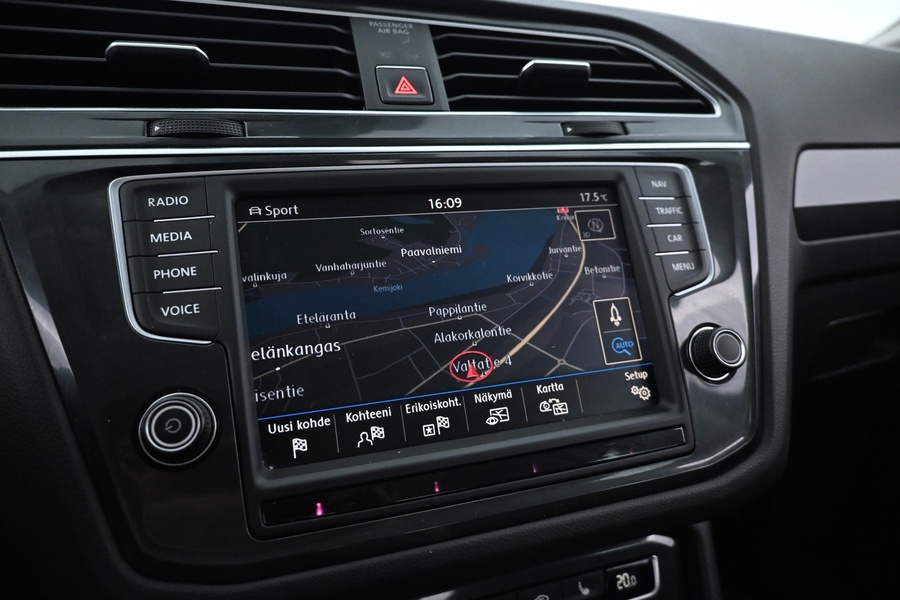 Volkswagen Tiguan vaihtoauto