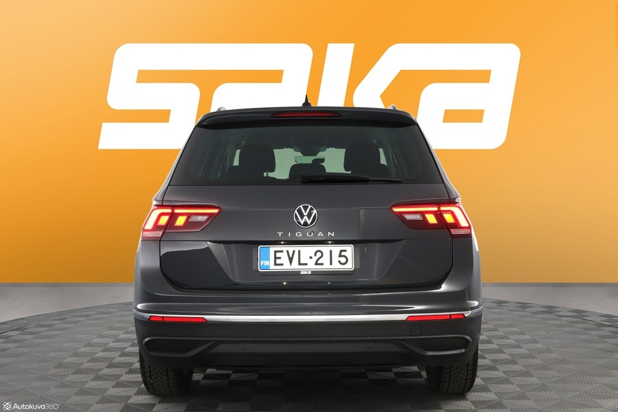 Volkswagen Tiguan vaihtoauto