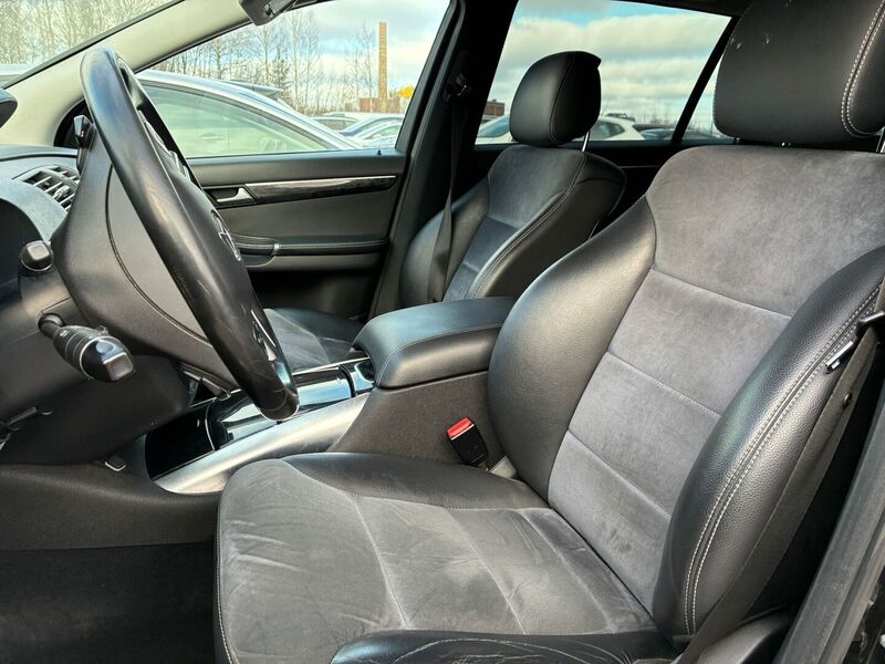 Mercedes-Benz R vaihtoauto