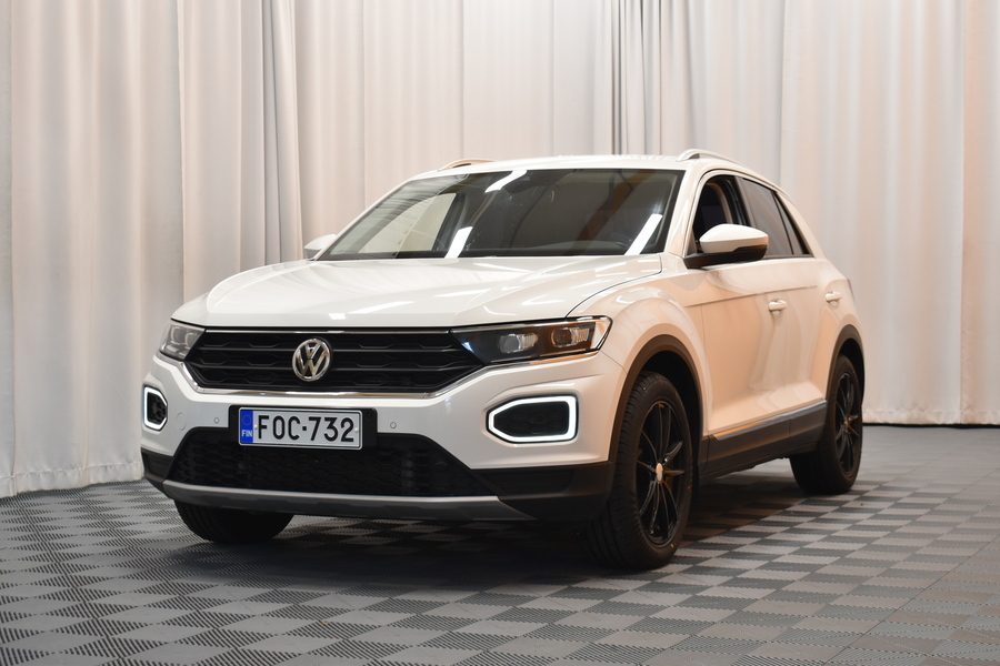 Volkswagen T-Roc vaihtoauto