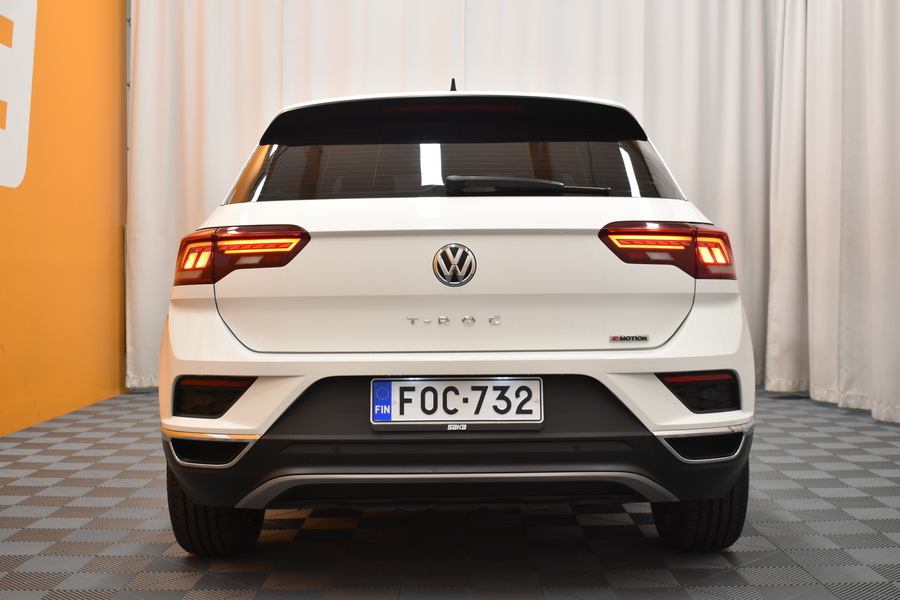 Volkswagen T-Roc vaihtoauto
