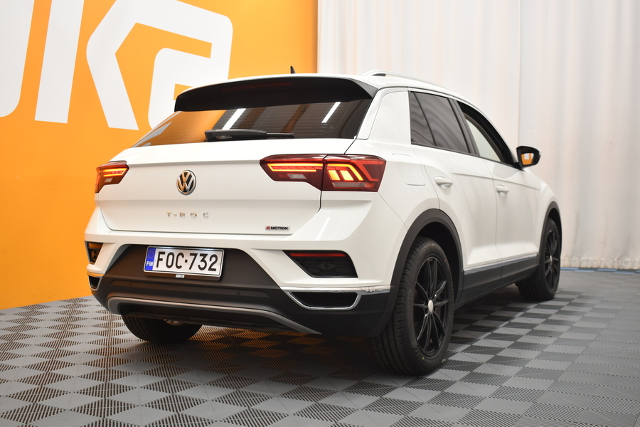 Volkswagen T-Roc vaihtoauto