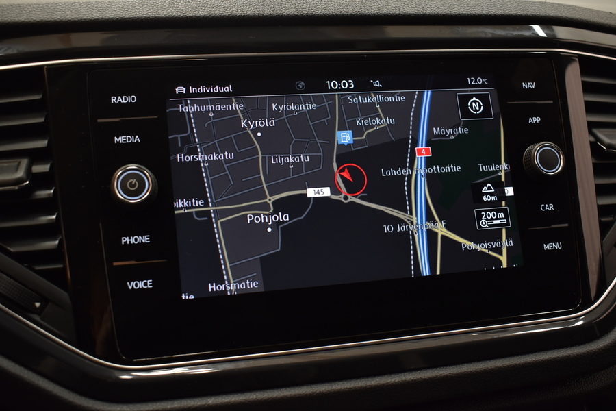 Volkswagen T-Roc vaihtoauto