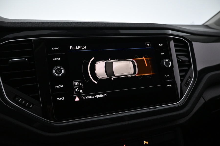 Volkswagen T-Roc vaihtoauto