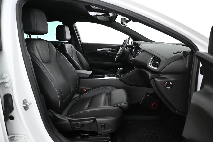 Opel Insignia vaihtoauto