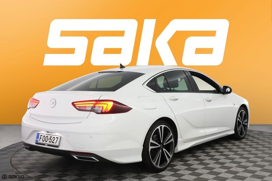 Opel Insignia vaihtoauto