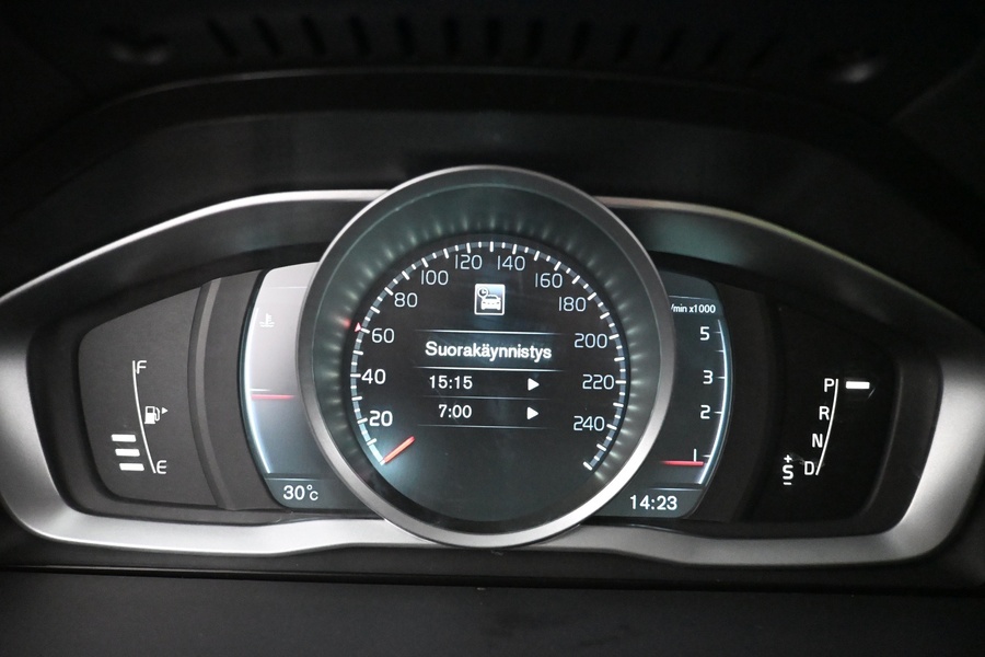 Volvo V70 vaihtoauto