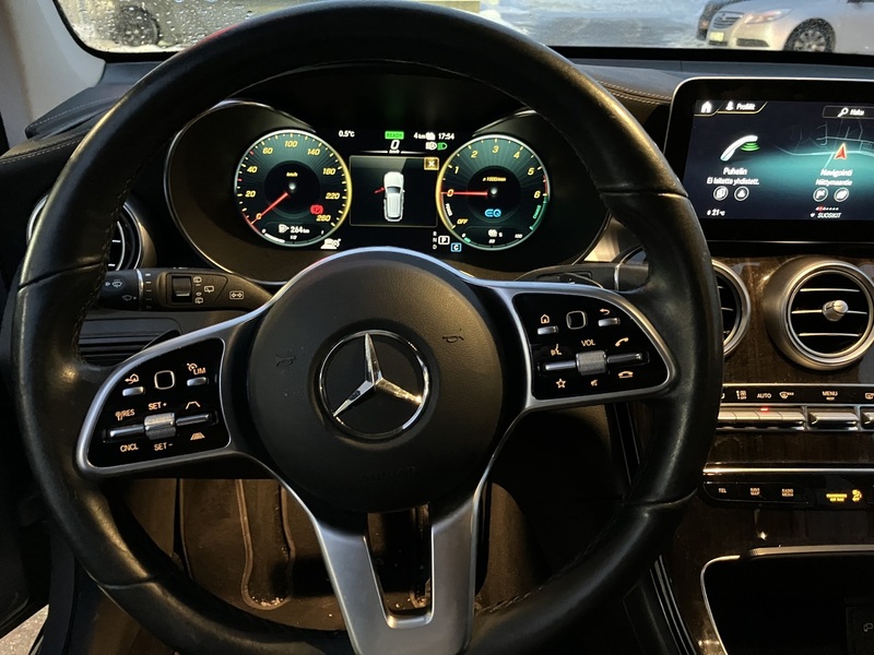 Mercedes-Benz GLC vaihtoauto