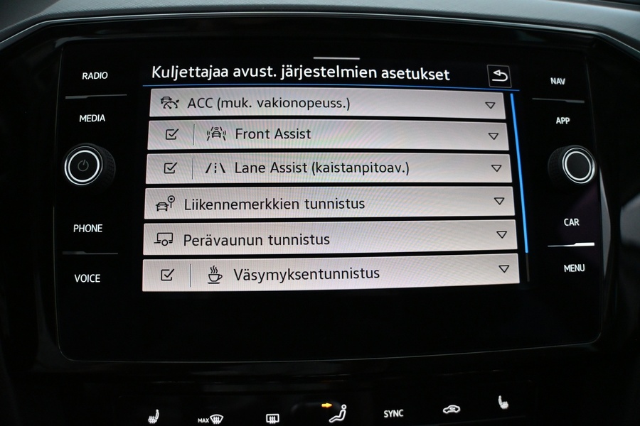 Volkswagen Passat vaihtoauto