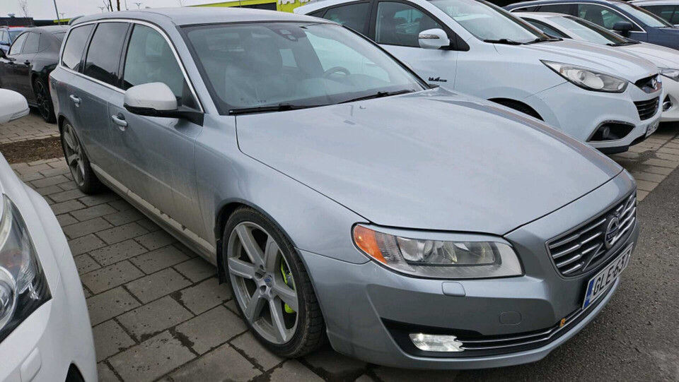 Volvo V70 vaihtoauto