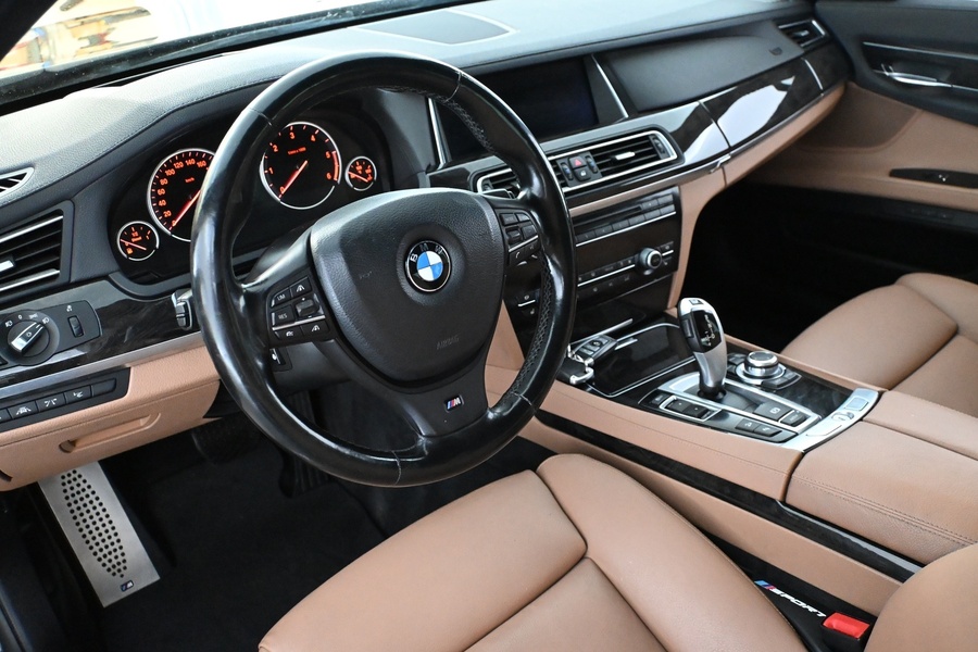 BMW 730 vaihtoauto